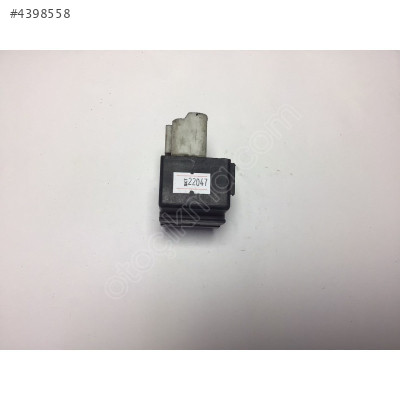 Volvo Radyatör Soğutma Fan Rölesi 9442934 899251000