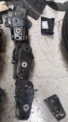 OPEL ASTRA J SAĞ ÜST PANEL BAĞLANTI AYAĞI.OTO ERKAN ÜNYE