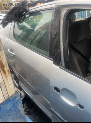 Peugeot 407 sağ arka kapı gri hatasız