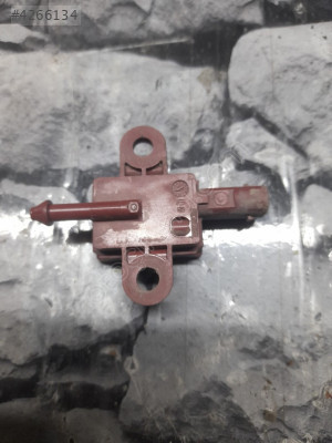 A205 905 9000 Mercedes W205 Ön Darbe Sensörü Çıkma Orj