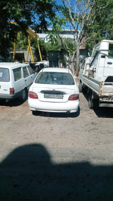 Hyundai accent komple arka