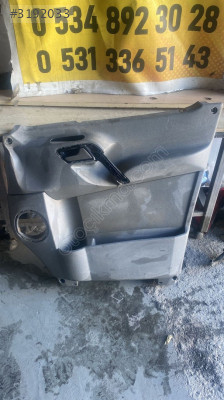 Sprinter için Mercedes Sağ Kapı Döşeme Parçası