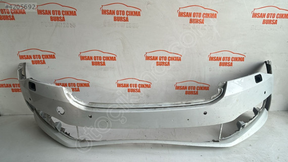 Skoda superB üç kasa ön tampon orijinal çakma 2020 sonrası