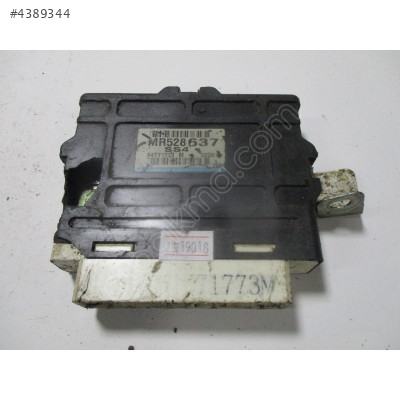 Mitsubishi Pajero Montero Denetleyici MR528637 SS4 X4T71773