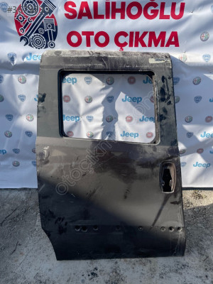 Orjinal Çıkma Fiat Doblo Sol Sürgülü Kapı Parçası