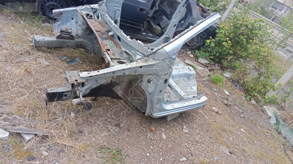 Hyundai Getz Sol Ön Podya Marşpiyel Kesme Yedek Parçası