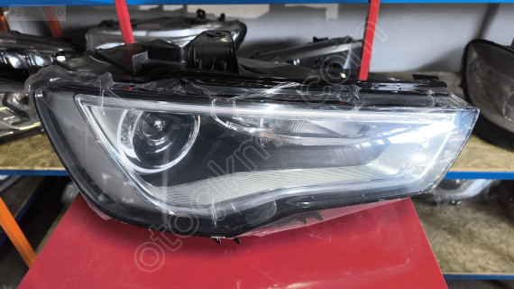 AUDİ A3 SAĞ FAR ORJİNAL ÇIKMA