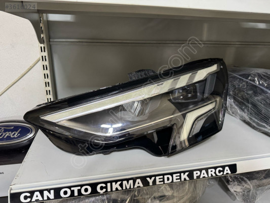 Audi A3 sol ön far 2023+2025