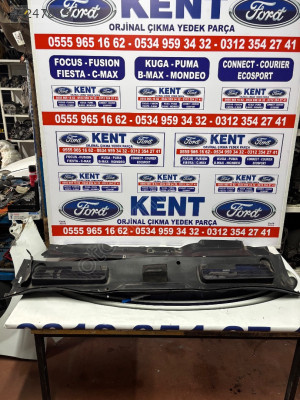 FORD KUGA ÖN CAM IZGARASI TAKIM 2009 2012