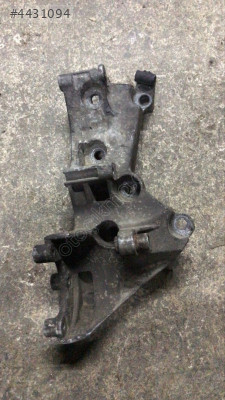 Renault Clio 2-3-4 şarj dinamo bracketi