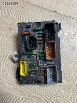 Peugeot Citroen Sigorta Kutusu 9661086980