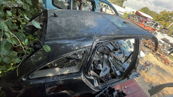 RENAULT LAGUNA 2 TAVAN ARKA  ÇEVİK OTO ÇIKMA