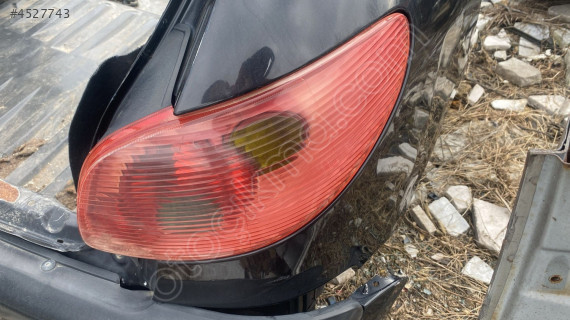 Peugeot 206 sağ arka stop lambası
