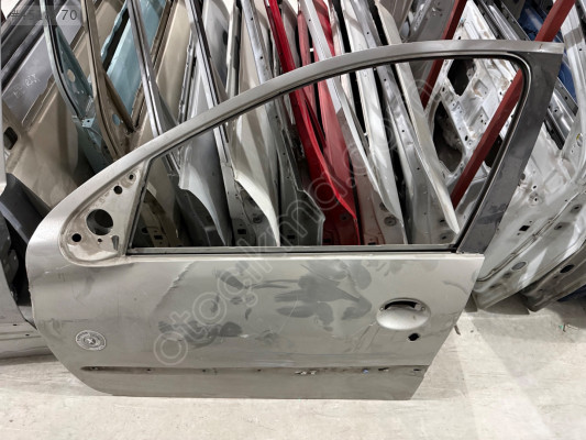 PEUGEOT 206 ÇIKMA ORJİNAL SOL ÖN KAPI BD1