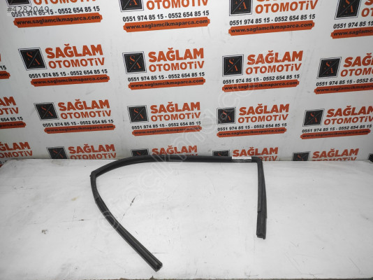 ÇIKMA HYUNDAİ İ20 08-14 SAĞ ÖN KAPI ÇERÇEVE FİTİLİ