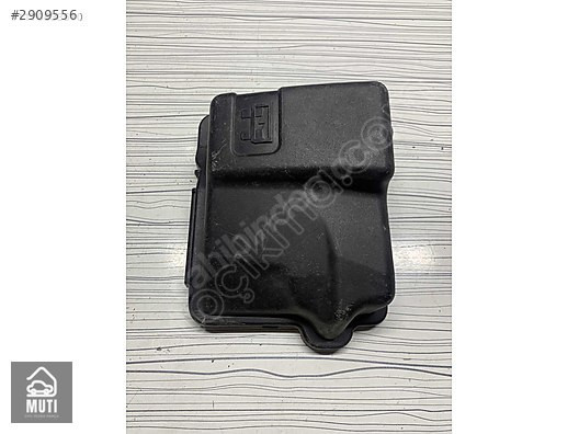 Peugeot 207 WA, WC sigorta kutusu 9657287180 1.60 benzinli