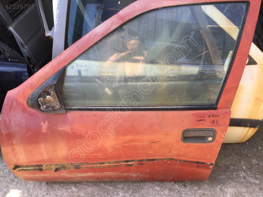 Opel Vectra A Kasa 1990 Sol Ön Kapı Kilidi Cam Krikosu