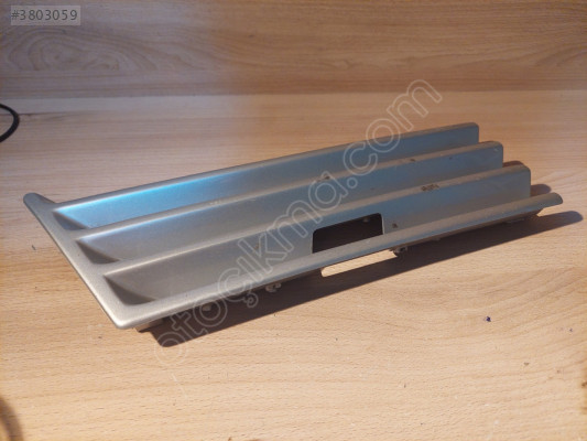 MERCEDES W210 ÇEKME KANCA KAPAK