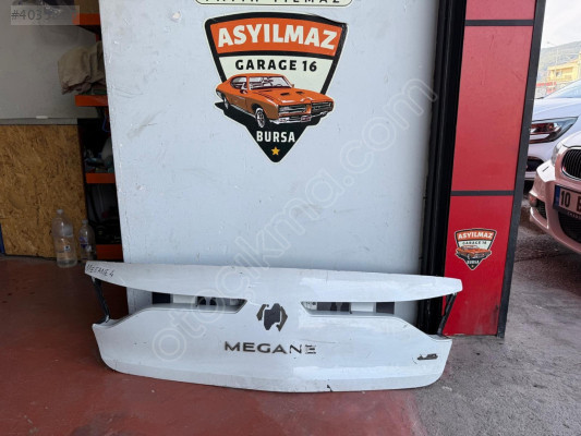 MEGANE 4 SEDAN BAGAJ BANDI KAPLAMASI BAKALİT ORJİNAL1
