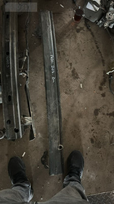 PEJO 207 ÇIKMA ORJİNAL ÖN TAMPON DEMİRİ YEDEK PARÇALARI