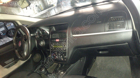 FİAT LİNEA 1,3 EURO 5 DİZEL  TORPİDO KOMPLE