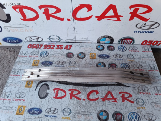 TOYOTA COROLLA TAMPON DEMİRİ ÖN
