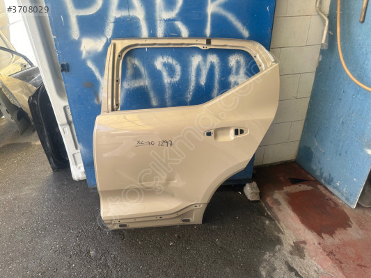Volvo xc40 sol arka kapı