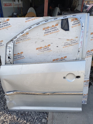 Volkswagen Caddy 04-10 çıkma sol ön kapı