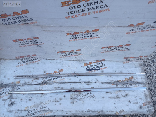 RENAULT MEGANE 4 SAĞ - SOL ÖN CAM ÇITASI NİKELAJ