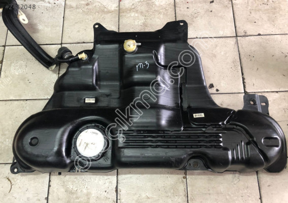 MEGANE 3 1.5 YAKIT DEPOSU (ORJİNAL PARÇA) ÇIKMA