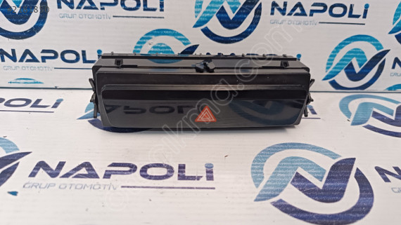85E925301E Q4 E-TRON FLAŞÖR DÜĞMESİ