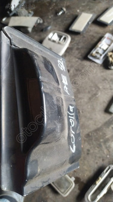 Corolla ae92 plaka lambası çıkma