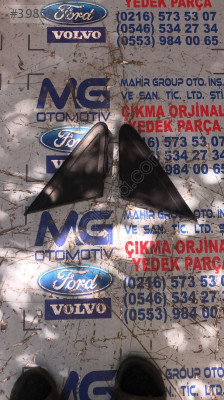 FORD FOCUS 2.5 SAĞ-SOL AYNA ÜÇGENİ 4M51 A16003 A - 4M51 A16004 A