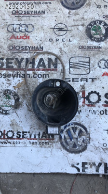 6R0809999 Volkswagen Polo 2017 1.2 tsı dış depo kapağı iç kaplama