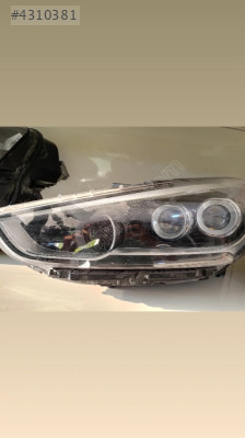 HYUNDAİ İ30 SOL FAR