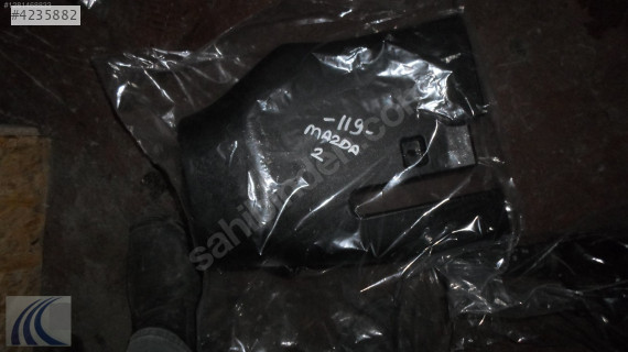 MAZDA 2 2011 ÇIKMA DİREKSİYON BOĞAZI
