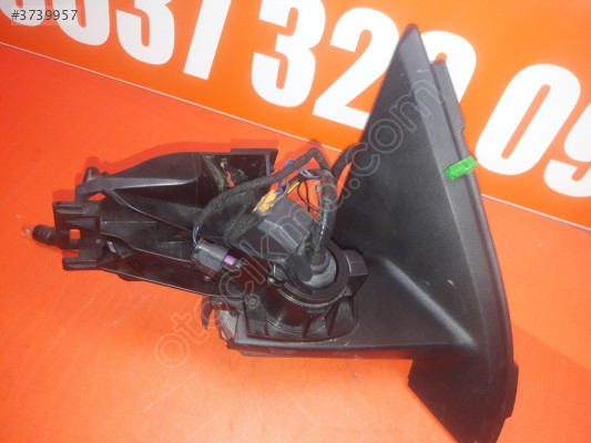 VOLVO S60 SAG AYNA GÖVDESİ V 60