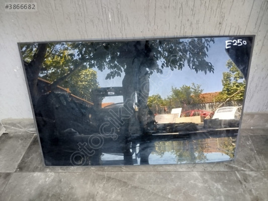 MERCEDES E 250 SANROOF CAMI HATASIZ ÇIKMA EGE OTOMOTİV