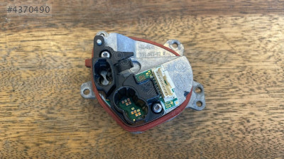 BMW 5 SERİSİ G30 LCİ LASER SAĞ SİNYAL LED MODULÜ 23508302R