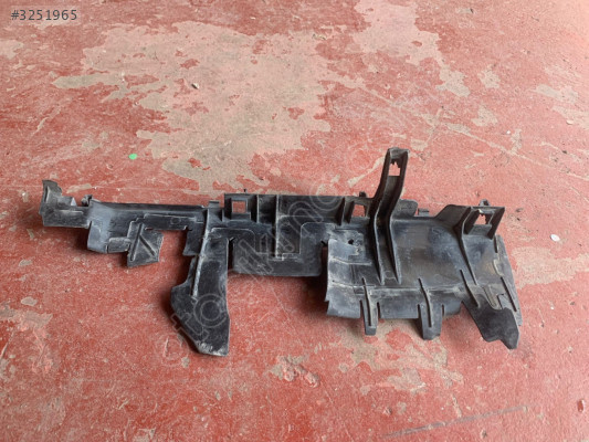 VOLKSWAGEN JETTA RADYATÖR SOL HAVALANDIRMASI 5C6121283