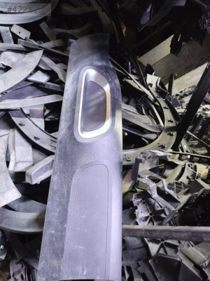 Citroen C5 cross 2020 2025 çıkma sol ön kapı çıtası