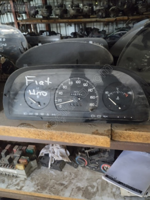 Fiat Uno gösterge