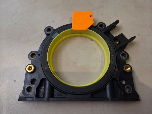 030103171T KRANK KEÇESİ ARKA 1.4 TSI CAXA BMY BLG POLO PASSAT