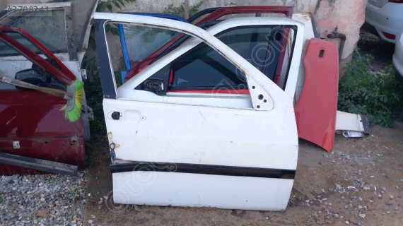 Fiat Tempra sağ ön kapı