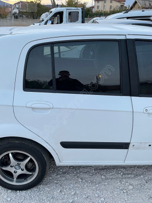 HYUNDAI GETZ SAĞ ARKA KAPI