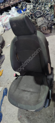 2011 NISSAN QASHQAİ İÇİN ORİJİNAL ÇIKMA KOLTUK SETİ