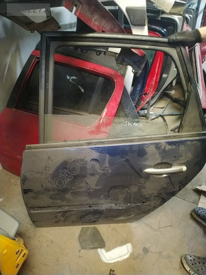 Renault sikanik sol arka kapı