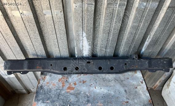 RENAULT CLİO 2 ÖN TAMPON DEMİRİ