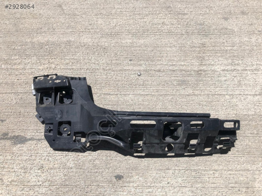 BMW 3 SERİ G20 ARKA TAMPON SOL İÇ BRAKET 51127469363