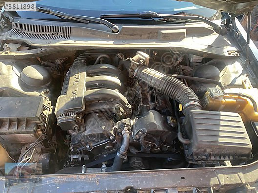 CHRYSLER 300C 2.7 V6 ORJ MOTOR ARAÇ ÜZERİNDEN SÖKÜLÜP VERİLECEK